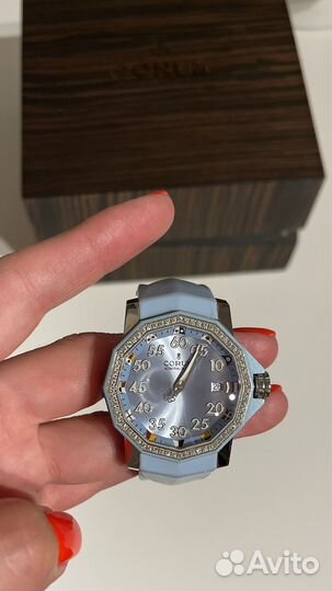 Часы corum