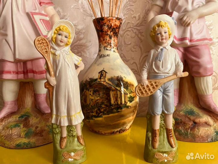 Фарфоровые парные статуэтки (Germany)