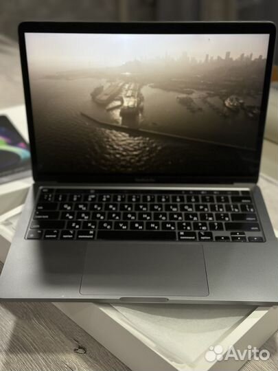 Apple MacBook Pro 13 M1 8gb 256gb