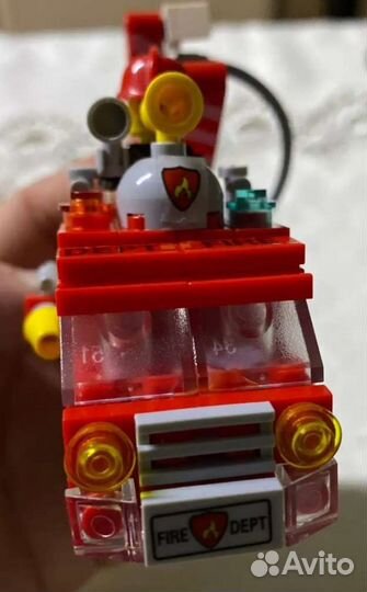 Машина пожарная и дальнобой lego