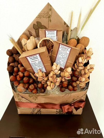 Вкусные букеты и корзины