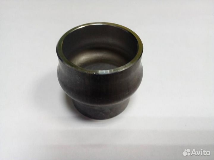 Втулка распорная - suzuki