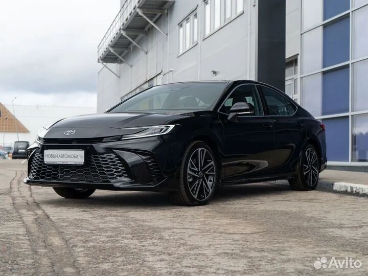 Toyota Camry 2.0 CVT, 2024