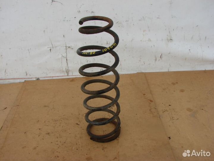 Пружина передняя Toyota Land Cruiser 80 1995г