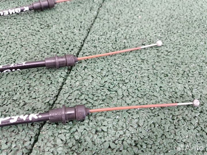 Трос наружной ручки двери Vw Passat B7 2011