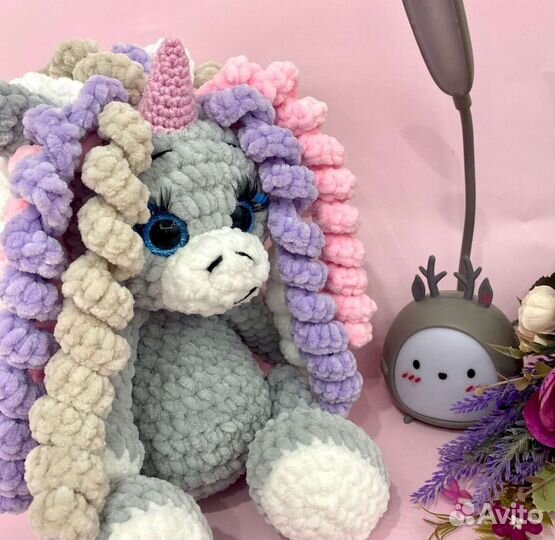 Вязаная игрушка единорог