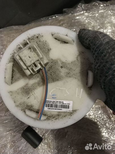 Датчик уровня топлива Cadillac CTS 2