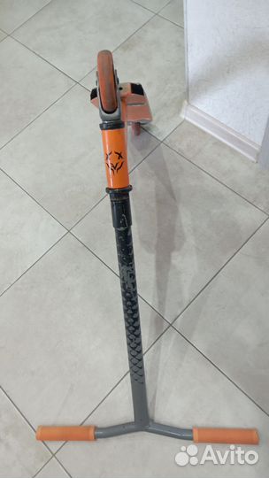 Самокат трюковой