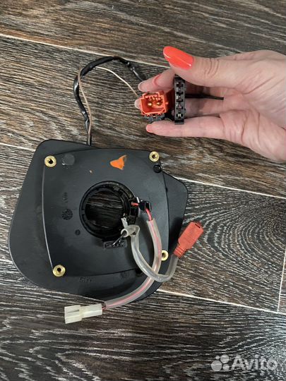 Шлейф руля Ауди 4D0951543D