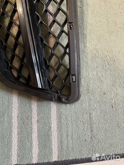 Решетка радиатора mercedes w204 amg