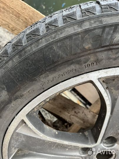 Литой диск с шиной на Range Rover sport