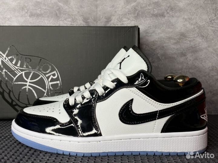 Кроссовки Nike Air Jordan 1 Concord 36-45