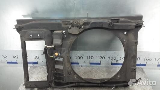 Передняя панель крепления облицовки (телевизор) pe