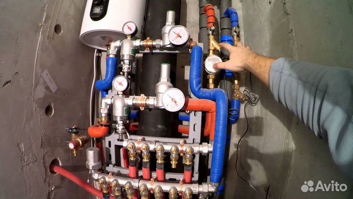 Сантехник. Услуги сантехника. Установка сантехники