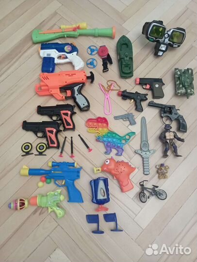Пакет игрушек: оружие для мальчика