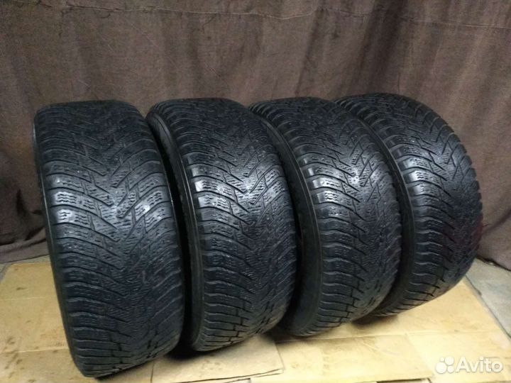 Nokian Tyres Hakkapeliitta 8 285/60 R18