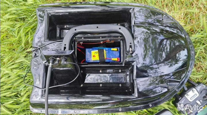 Б/У прикормочный кораблик с gps по trade-in