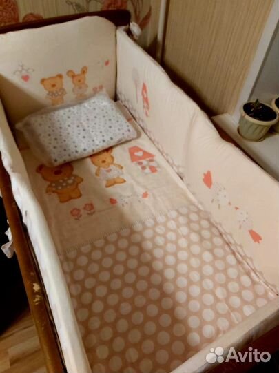 Бортики на детскую кроватку