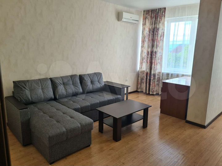 2-к. квартира, 54 м², 1/5 эт.