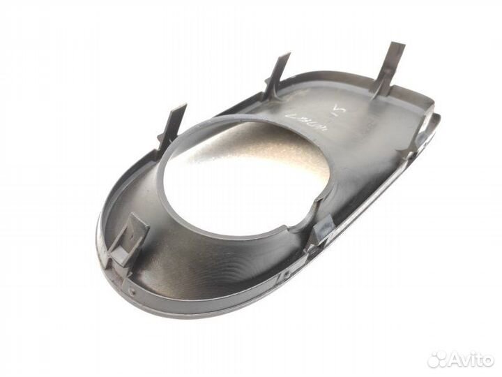 Накладка противотуманной фары передняя левая Bmw