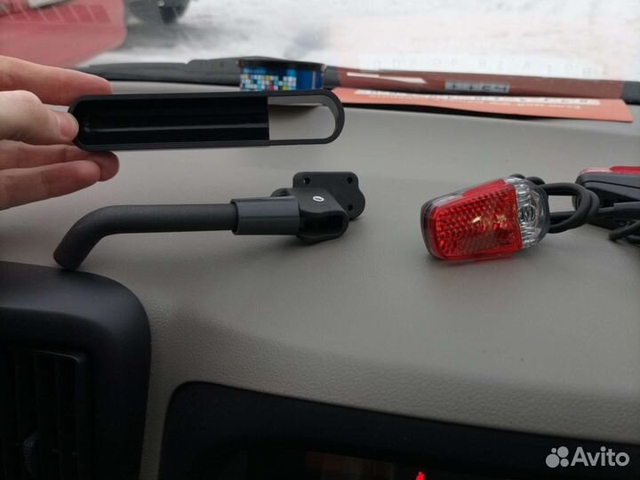 Подножка на электро самокат