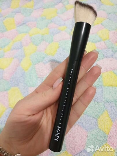 Кисти для макияжа