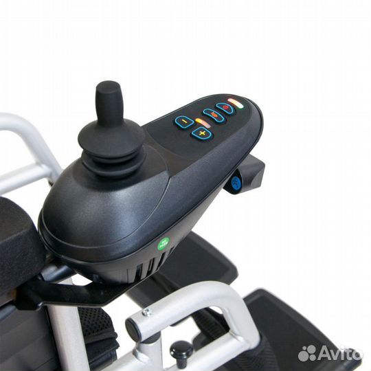 Коляска с электроприводом FS101A