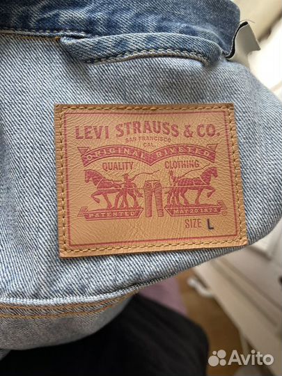 Джинсовая куртка levis M/L