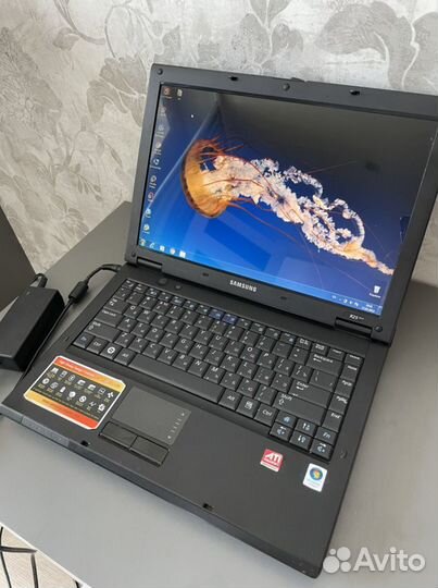 Ноутбук samsung