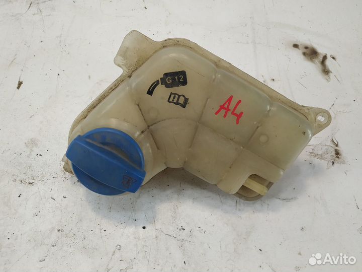 Audi A4 B6 B7 Бачок омывателя