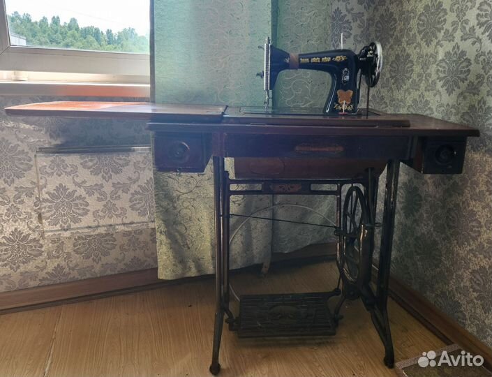 Швейная машинка,butterfly