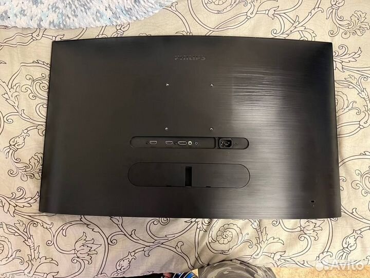 Philips монитор 4K, 3840x2160, 60 Гц, изогнутый