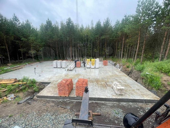 Коттедж 163 м² на участке 10 сот.