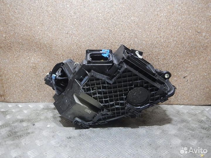 Фара левая Mercedes-Benz GLC