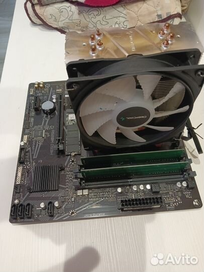 Материнская плата a520 + ryzen 5600g