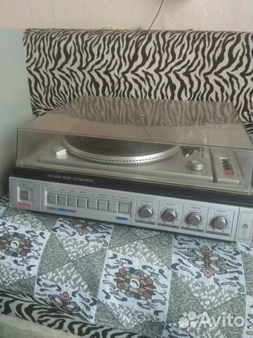 Проигрыватель винила Вега 109