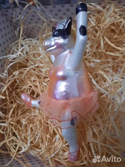 Елочная игрушка Корова балерина