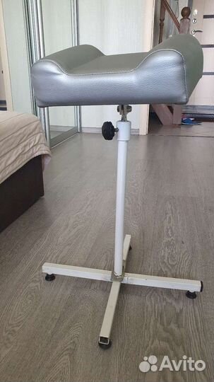 Подставка дня ног, для педикюра