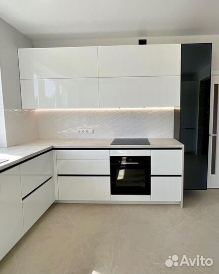 Кухонный гарнитур на заказ. Долговечные материалы