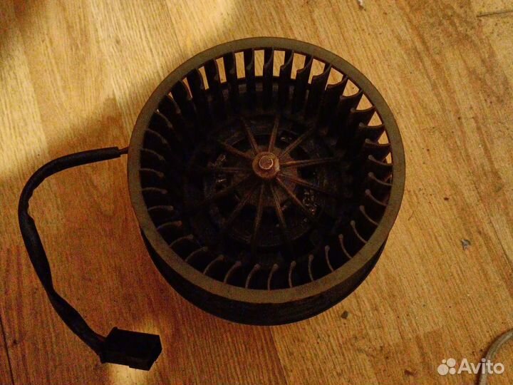 Моторчик печки volkswagen passat б3