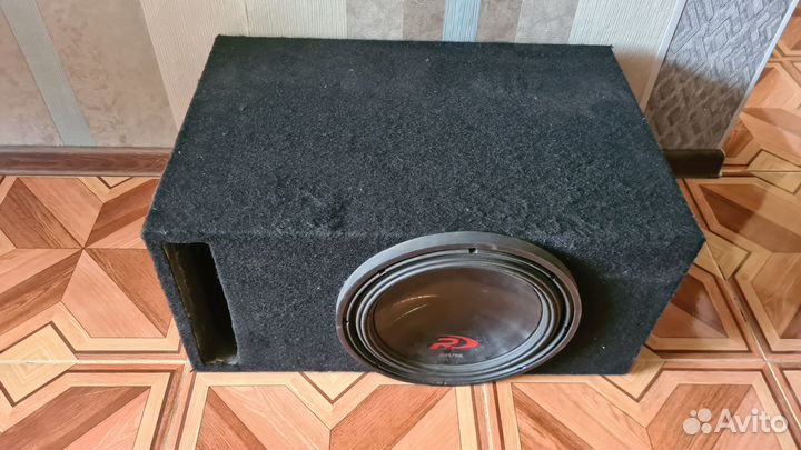 Сабвуфер Alpine SWR-12