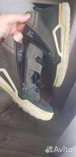 Ботинки для мальчика деми 30р. Ecco