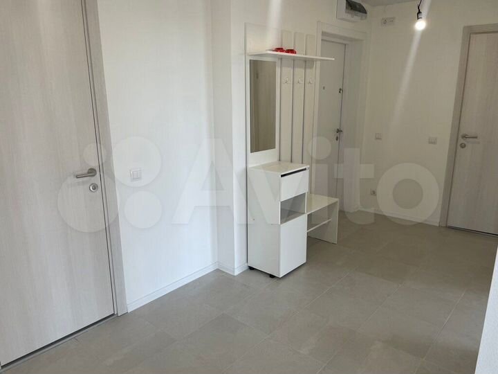 3-к. квартира, 85 м², 8/33 эт.