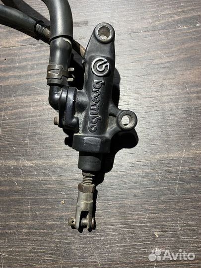 Задний тормозной цилиндр для Yamaha FJR1300 03-05