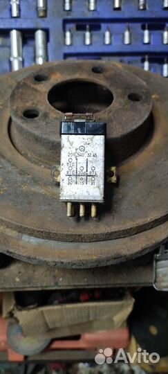 Реле разгрузки W201