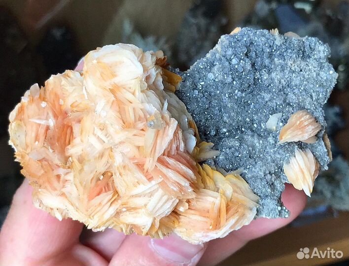 Барит. Церусит. Марокко