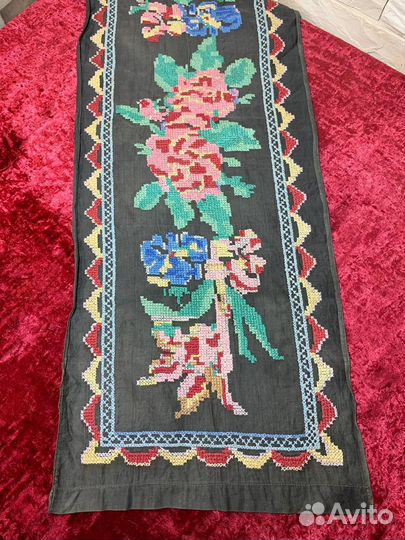 Старинная вышивка