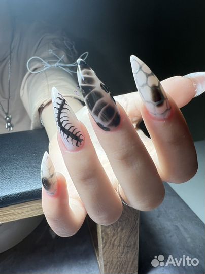 Маникюр и наращивание ногтей