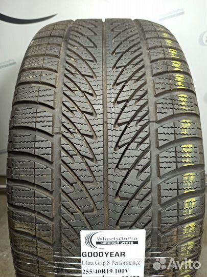 Goodyear UltraGrip 8 Performance 255/40 R19 100V