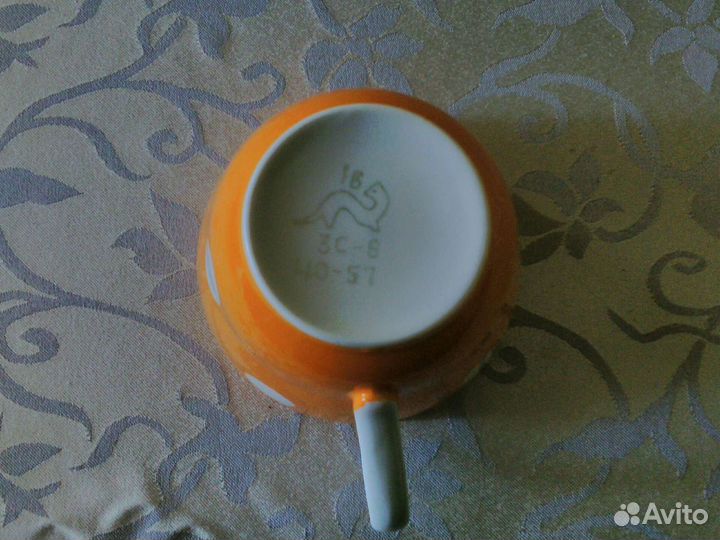 Чашки с блюдцем